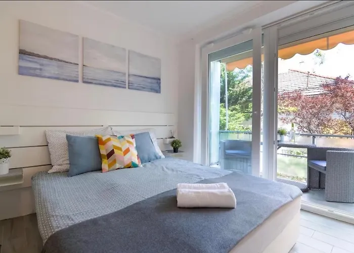 Blue Horizon 巴拉顿菲赖德